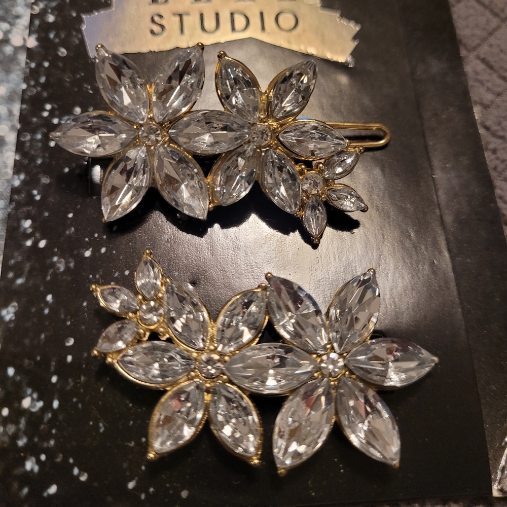 NWOT Rhinestone Hair Clips - Picture 2 of 4